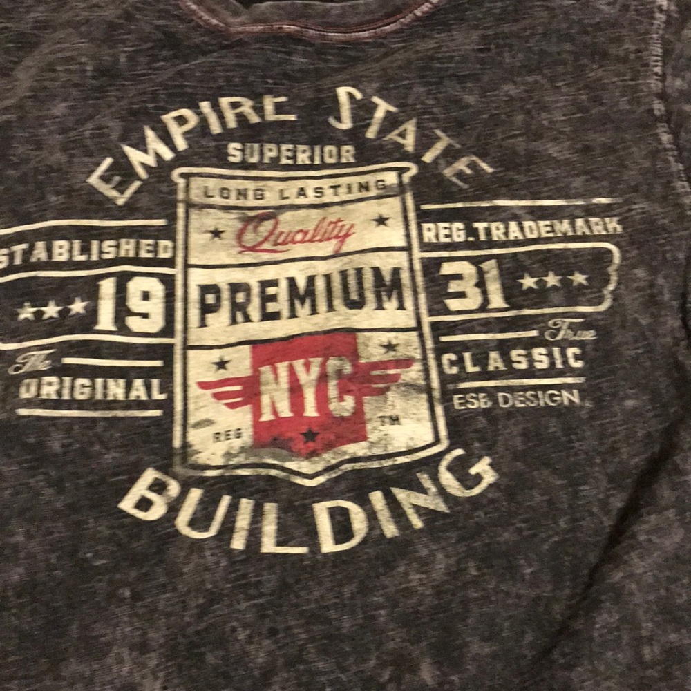 Empire State Building TShirt in fade wash black